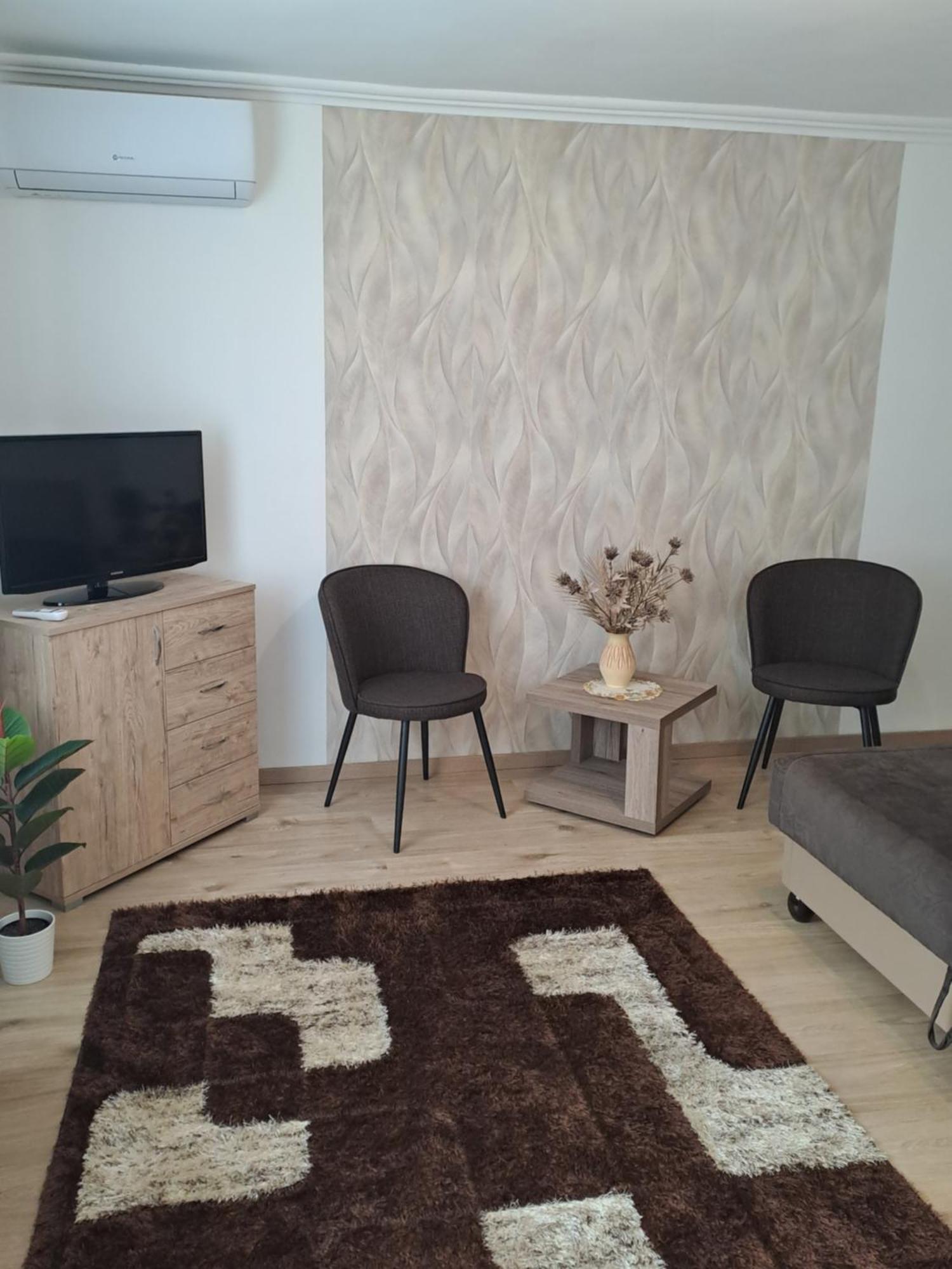 Katarina Apartman Hajduszoboszlo Exterior photo